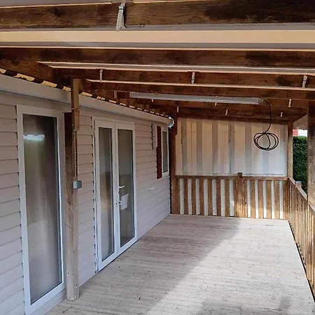 Mh306 - Charmettes مكان تخييم *