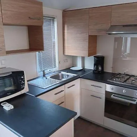 Mh306 - Charmettes مكان تخييم *